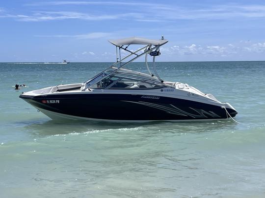 Yamaha AR190 JetBoat Rental in Cape Coral, Florida!