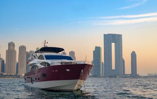 Yacht charter in Dubai · Ultra Luxury — 2018 (2012)