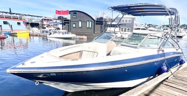 Cruise Lake Union/WA📍24’ COBALT🚤. Enclosure☔️😎✅Toilet💩✅⚓️✅ ⛽️OnMyTime✅