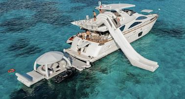 Azimut 80’ Luxury Yacht with Water Slide in Cancún - Visit Isla Mujeres! 