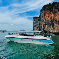 Get ready for an Epic Speedboat Escapade To Phi Phi Islands / James Bond / Krabi