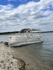 25ft Double Decker Rental At Canyon Lake, Texas