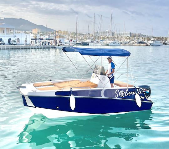 Rent this boat without a license Brandnew 17ft Olbap Trimaran in Benalmádena