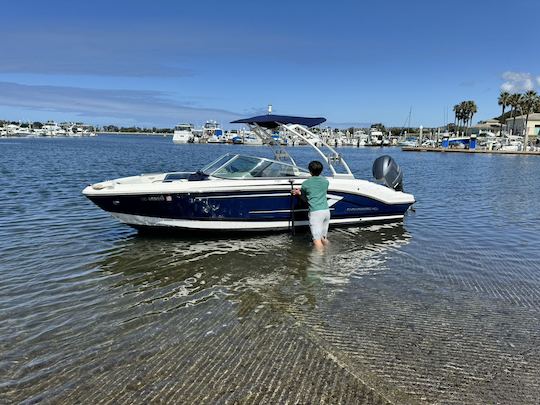 2020 Chaparral 21 H2O Sport Boat