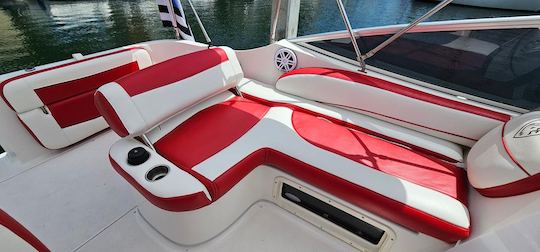 30 ft Motor Yacht Cruiser Boat | Boat Rental for good times in Marina Del Rey