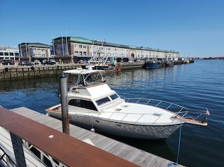 Charter On 42ft Post Marine Yacht In Boston, Massachusetts