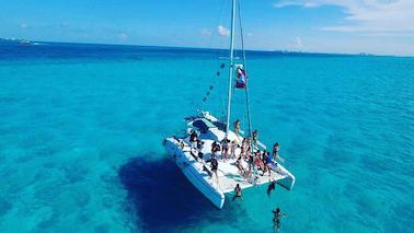 Catamarã de cruzeiro Charter 35' em Cancún, México