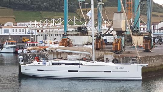 STRAPPO - Dufour 460 Grand`Large (4 cabines, 4 cabeças, a partir de 2016) Base Horta, Ilha do Faial, Açores