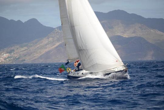 Cruzeiros à vela privados na Madeira: nascer e pôr do sol, meio dia e dia inteiro