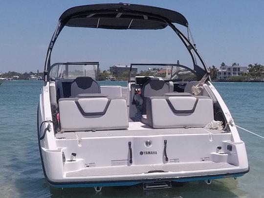 Charter this 2023 25ft Yamaha AR250 Jetboat in Anna Maria Island