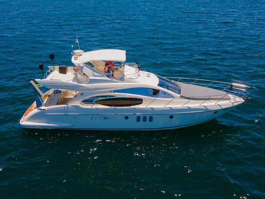 DON JONI || Luxury at the magnificent Azimut 55ft, cruising like a pro.