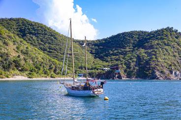 Charter 36' Cruising Monohull In Santa Marta, Colombia