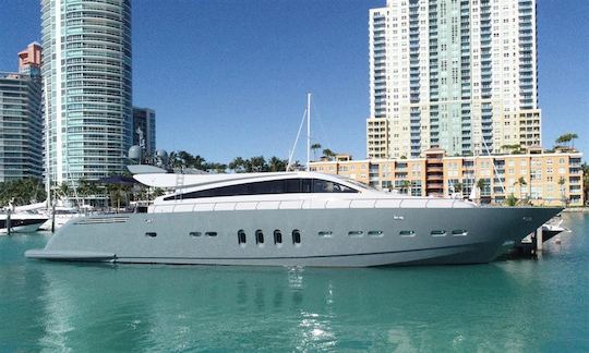 101' Luxury Jet Yacht Charter in Marina del Rey, California