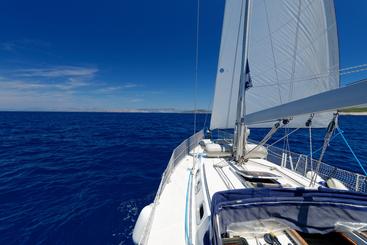 3 Days Luxury Island Hopping in Setonaikai on a 41' Private Sailboat.