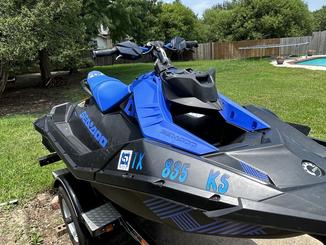 2023 Sea-Doo Trixx 2up Jet Ski com alto-falante