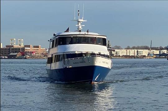 Elegant Gulfcraft 312 Passenger Yacht in NYC-15% off your first booking!