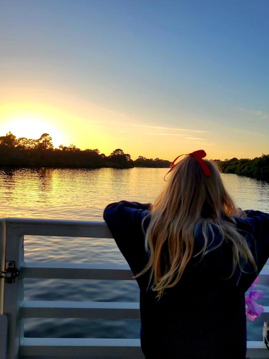 Visite guidée des dauphins au coucher du soleil à Melbourne, en Floride