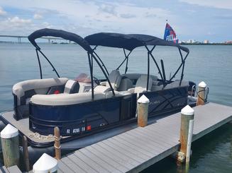 Cruise Clearwater in Style with the 2022 Sylvan Mirage X3 – Fuel Included