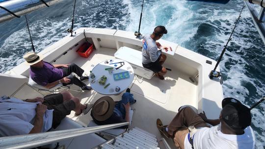 Carta de pesca em um iate particular de 46 pés na Cidade do Panamá, Panamá 