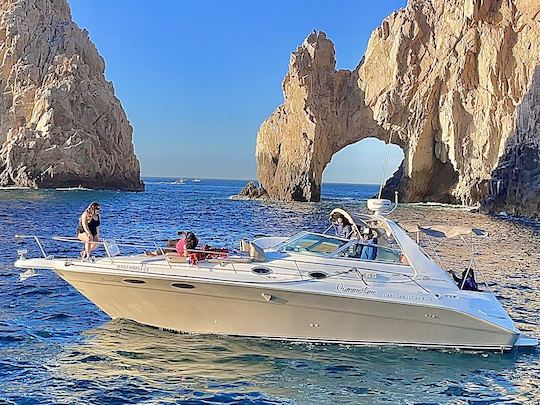 Alquiler de yate a motor Sea Ray Summertime de 34 pies en Cabo San Lucas, México