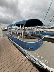 28ft Avalon Catalina Luxury Pontoon In Vero Beach!!