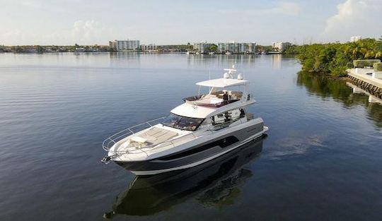 Beutiful 60ft Prestige 2022 with 2 Jet Skis in Miami.