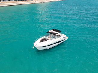 37' Beautiful Sea Ray Venture - Explore Chicago's Famous Playpen