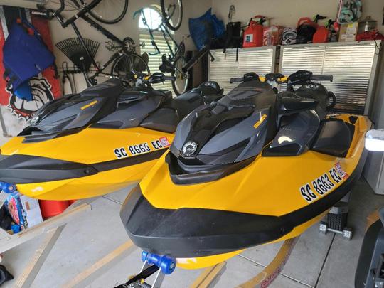 Great Deal for Twins 2022 Sea-Doo's RXP X 300's