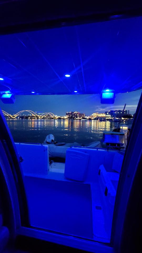 50' Come enjoy the DC view on the Potomac river aboard Sancha. $350HR to $425HR 