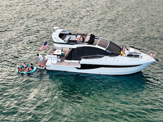 ⭐ HEURE GRATUITE ⭐ Yacht de luxe à 3 étages avec JET SKI prêt pour votre aventure