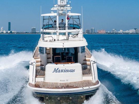 ¡Explore Fort Lauderdale en un megayate Fairline Power de 68 pies!