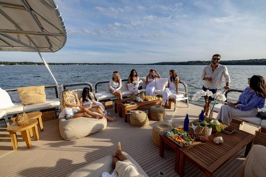 50' 2023 Jubilance (2-49 convidados) + Aluguel de barcos para eventos do Beach Club em East Hampton