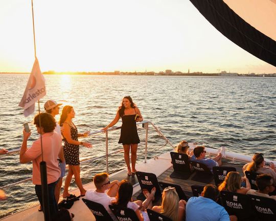 Mermaid Monday Sunset Sail Tickets – Ladies' Night Discounts & Bar Specials