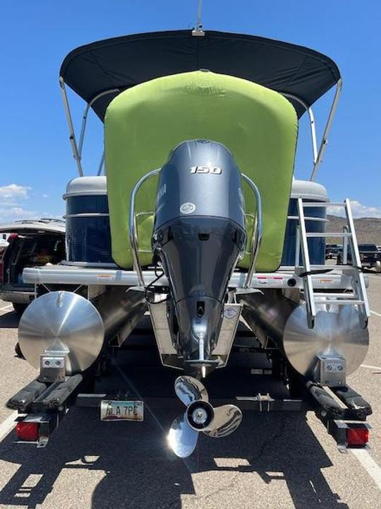 2023 Godfrey Sweetwater Pontoon for rent at Lake Pleasant!