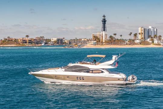 Yate de lujo Sunseeker Manhattan Flybridge de 71 pies