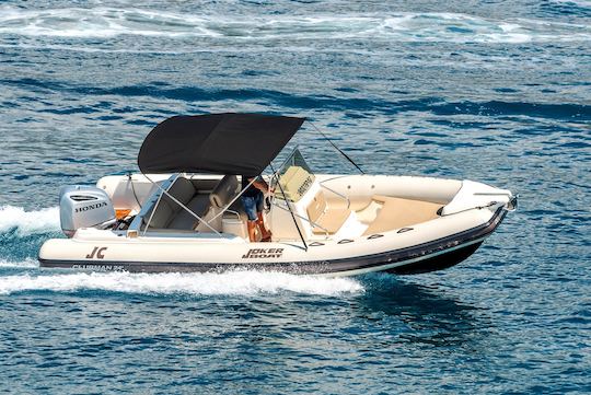 Enjoy the softest ride even on choppy waters onboard the Joker Clubman 24!