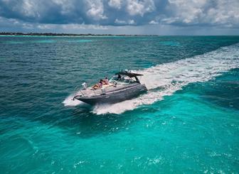 Location de yacht Sea Ray 40 sur l'île de Holbox