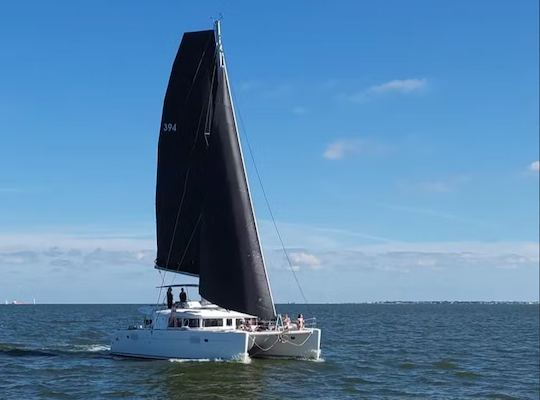 Catamarán de vela Lagoon 450 de 46 pies, 12 huéspedes, Kemah Boardwalk Marina, bahía de Galv