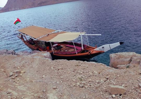 Crucero en dhow de medio día por Khasab Musandam