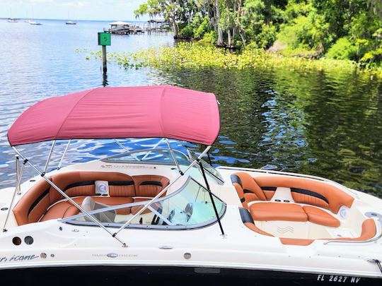 15% off winter 22ft Hurricane deck boat, Fast, Comfortable, Shade top, 8-10ppl