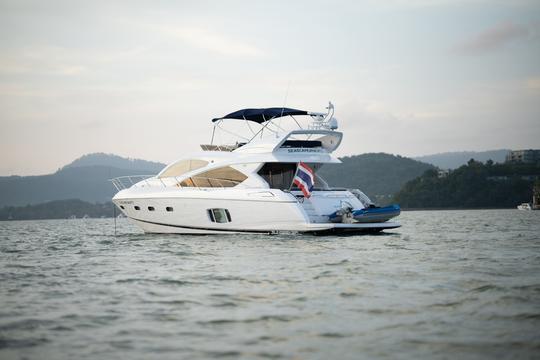 Iate a motor Sunseeker Manhattan 60 para alugar em Phuket, Tailândia