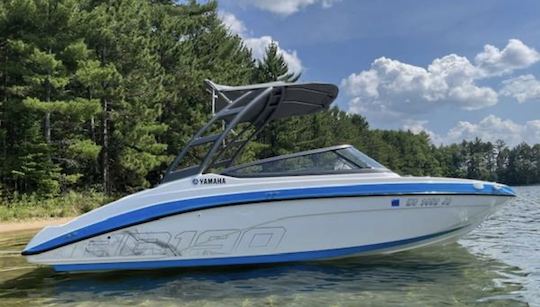 2022 Yamaha Jet Boat for rent!! FREE TUBES and WAKESKATE INCLUDED