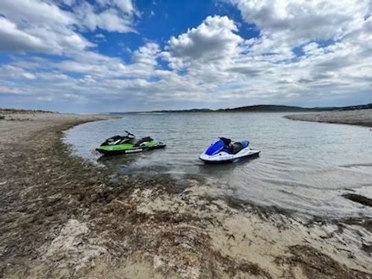 Serviço completo de aluguel de jet skis em Canyon Lake