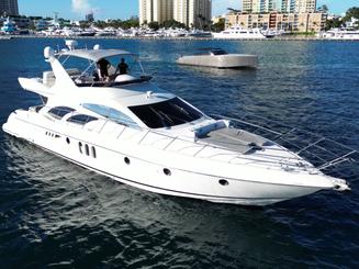 ENJOY MIAMI IN NEW 68FT AZIMUT with JACUZZI!