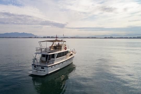 FLORERO| Hatteras 48 ft Classic and Beautiful.