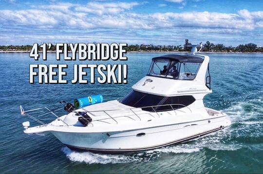 Yate Silverton Flybridge de 41 pies en Miami: ¡ofertas gratuitas de motos acuáticas!