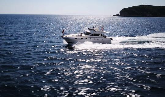 Piantoni Fantasy 45 Motor Yacht - Private daily cruises - Poros island