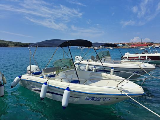 Location de bateaux Ranieri 19 - Yamaha 115 à Cres