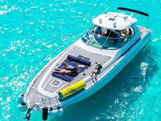 Jet ski impecável Sea Ray de 60 pés e mais opcional em Cancún