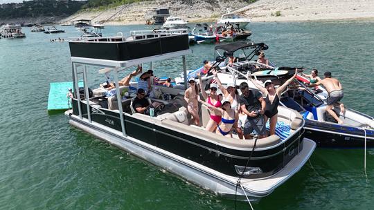 Barco de fiesta de dos pisos con tobogán acuático, nenúfar, hielera, Capt. Lake Travis